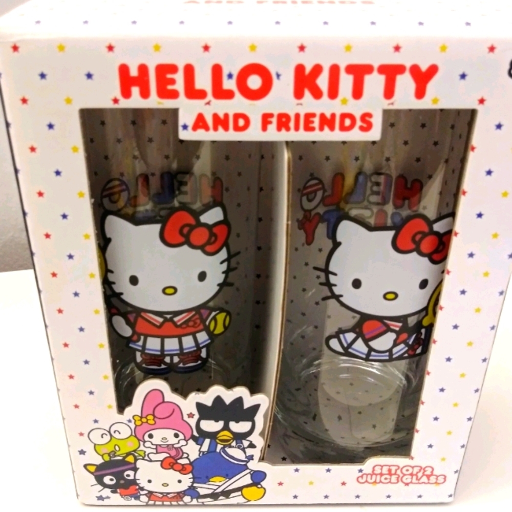 Hello Kitty glass set